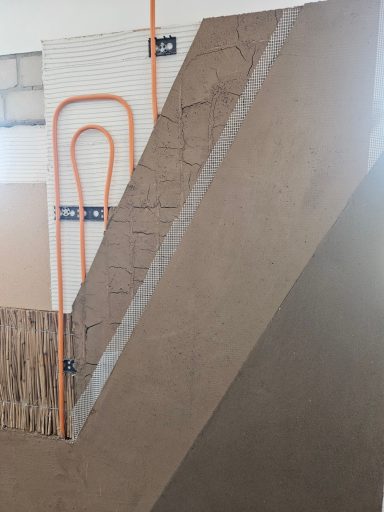 Wandaufbau mit einer Innendämmung mit Wandheizung
